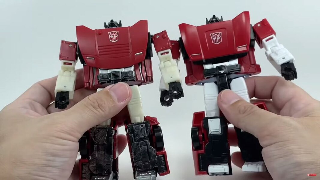 Transformers Kingdom Sideswipe Earth Mode In Hand Images  (6 of 13)